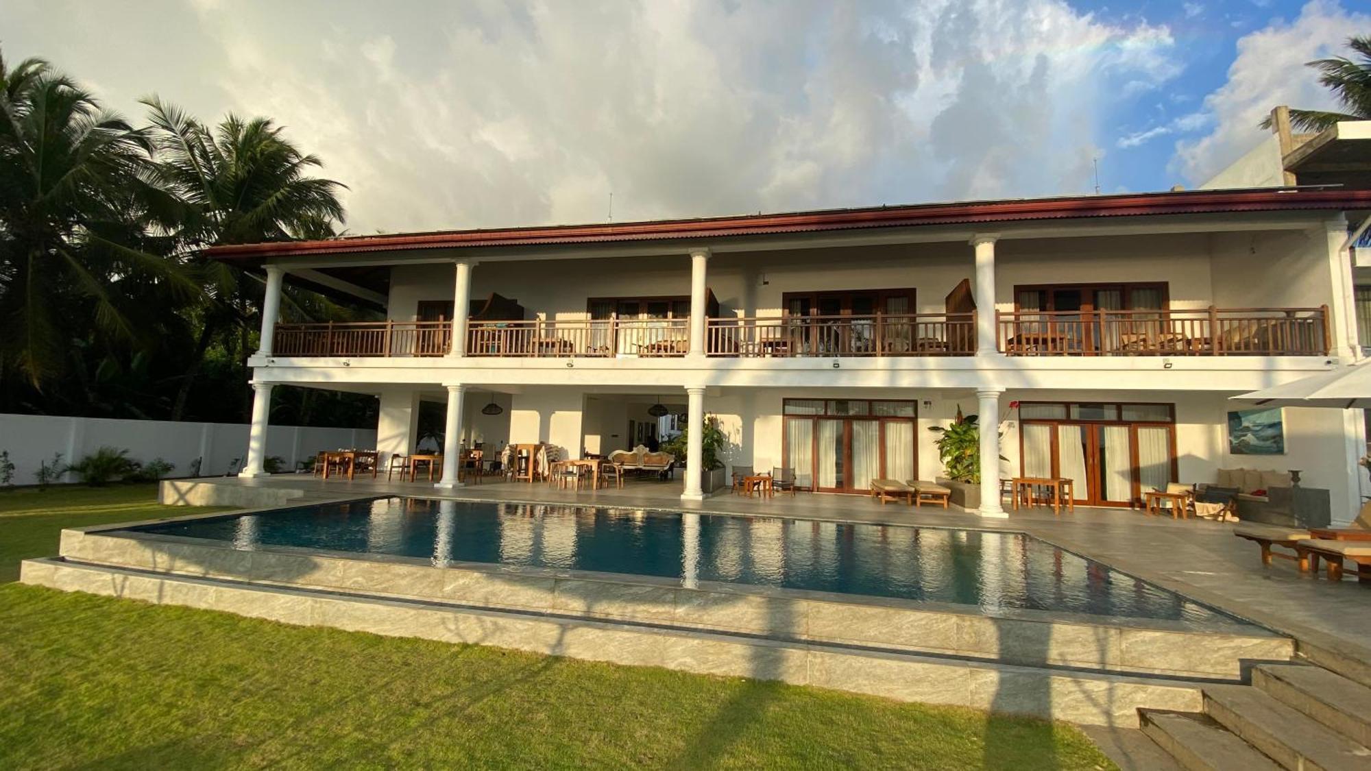 Sea Star Boutique Hotel Хиккадува Экстерьер фото