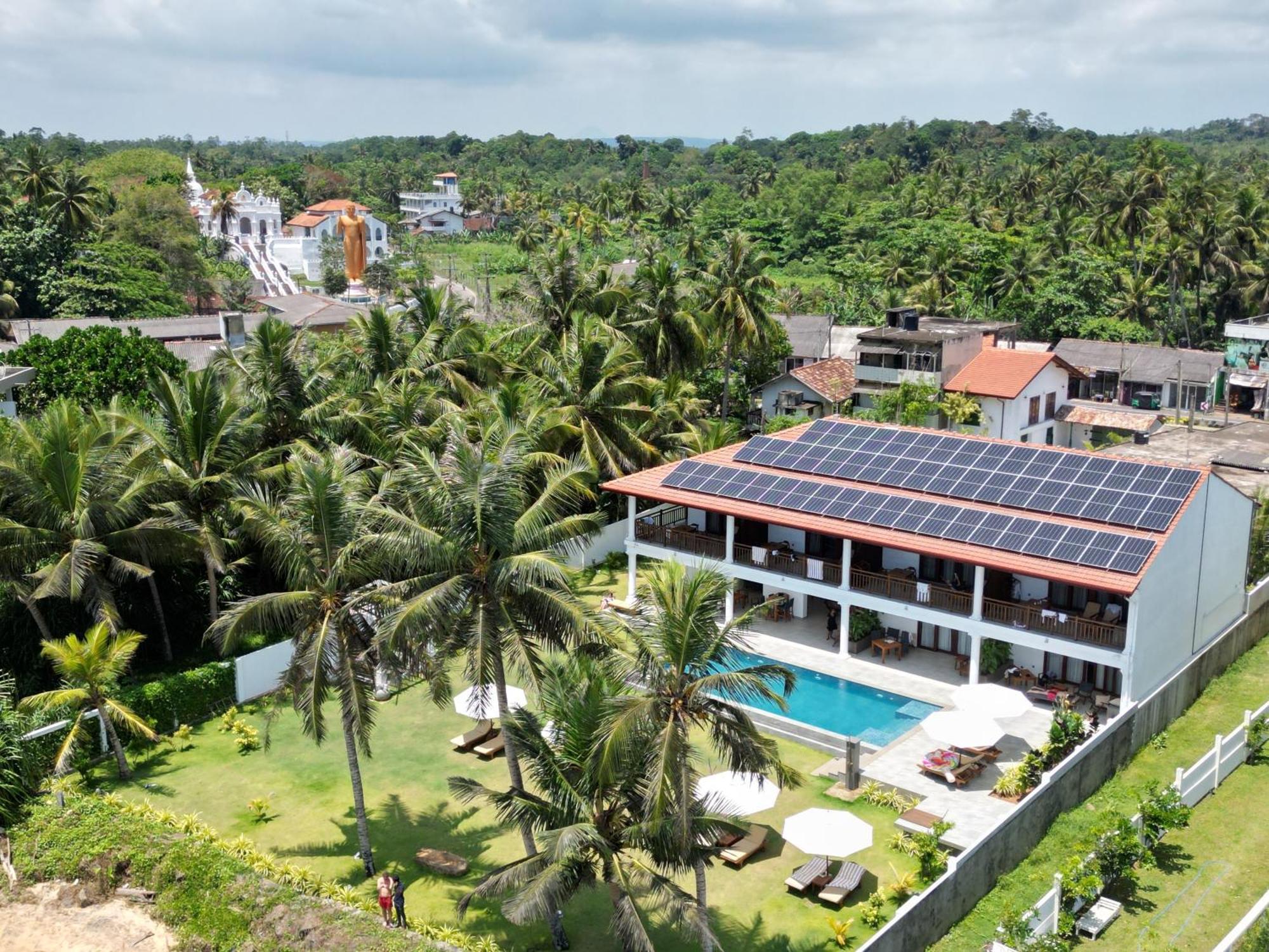 Sea Star Boutique Hotel Хиккадува Экстерьер фото