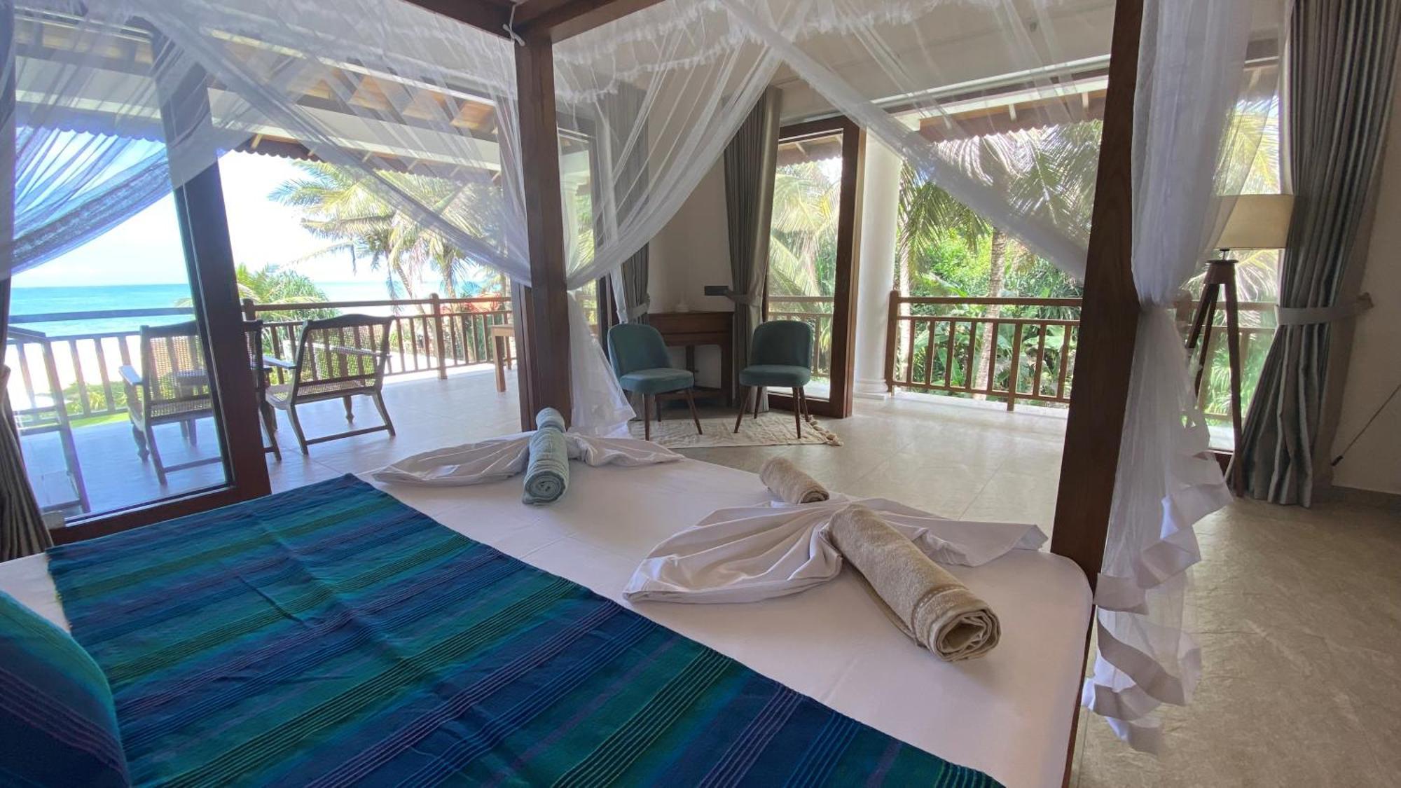 Sea Star Boutique Hotel Хиккадува Экстерьер фото